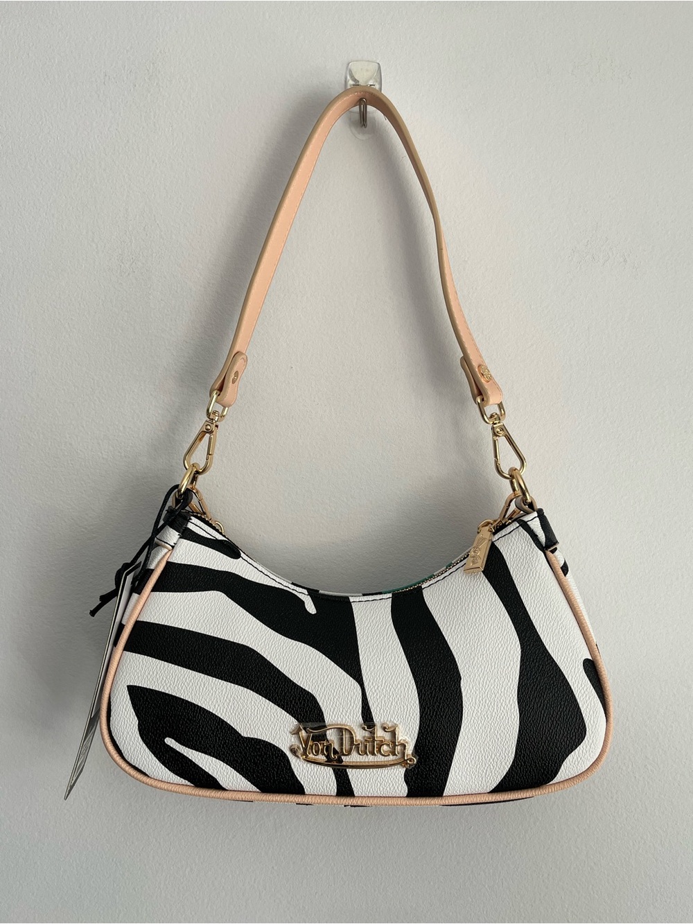 Von Dutch Cherry Zebra Shoulder Bag NWT - Picture 6 of 8